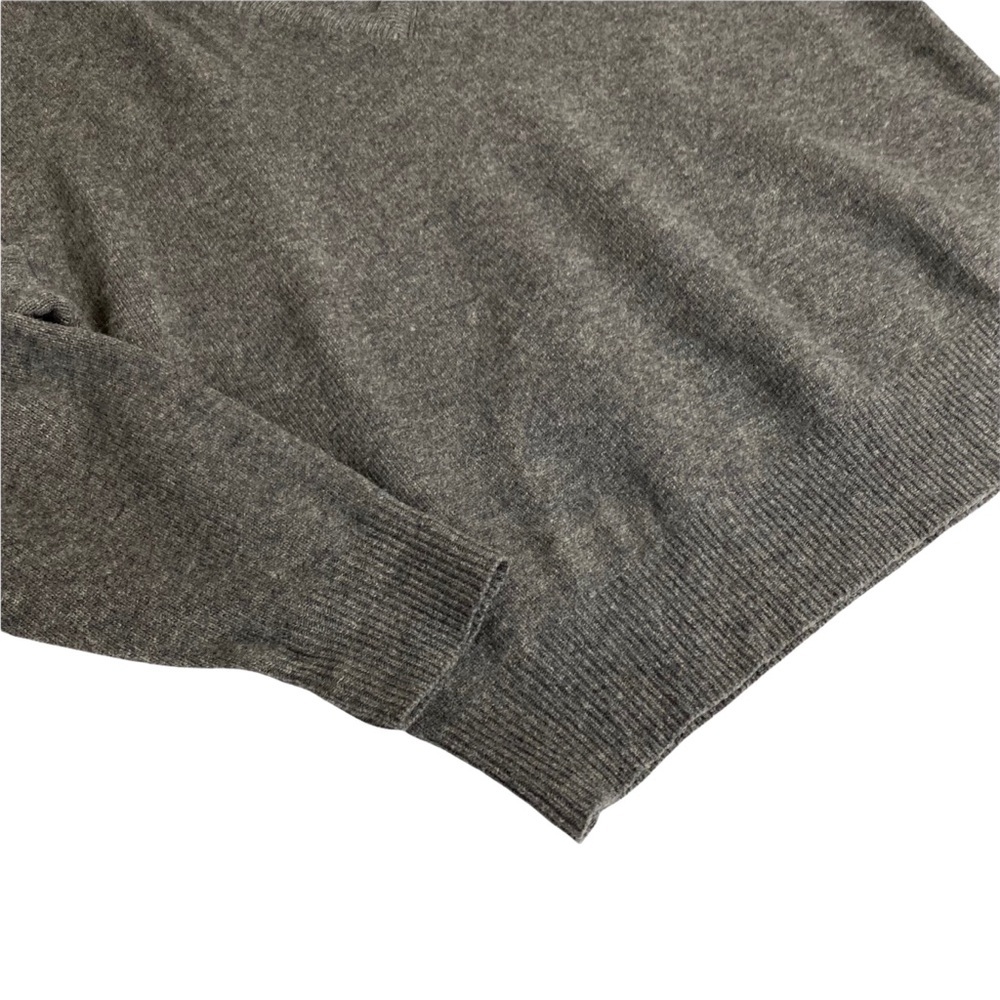 Jos A Bank Sportswear Men V Neck Sweater Size XL Grey 100% Lambswool Long sleeve - Picture 6 of 8